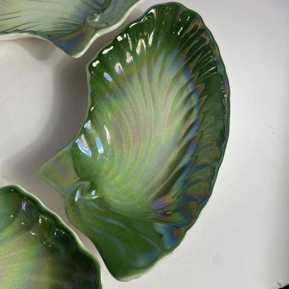 Mid-Century Vintage Maddux Of Calif Lusterware Made In USA 4 Cabbage Leaves 3008
